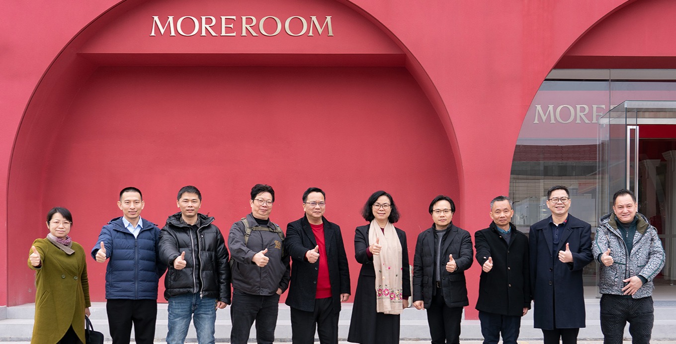 蒙诺动态 | 欢迎云浮市石材行业领导一行参访艺术红馆，探索“石材+岩板+设计”的融合价值！